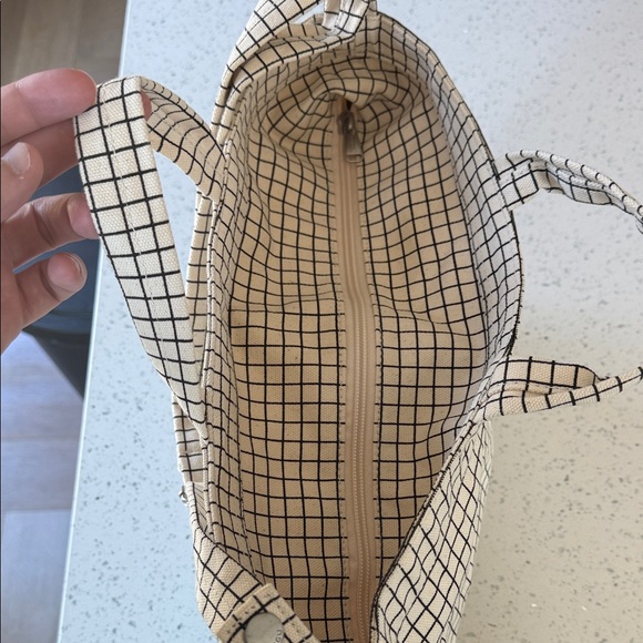 BAGGU Zip Tote Bag - Picture 6 of 9